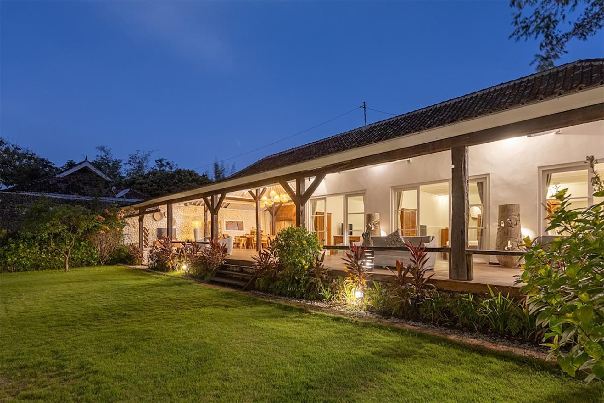 4 Bedroom Villa - Kerobokan Seminyak  Exterior photo
